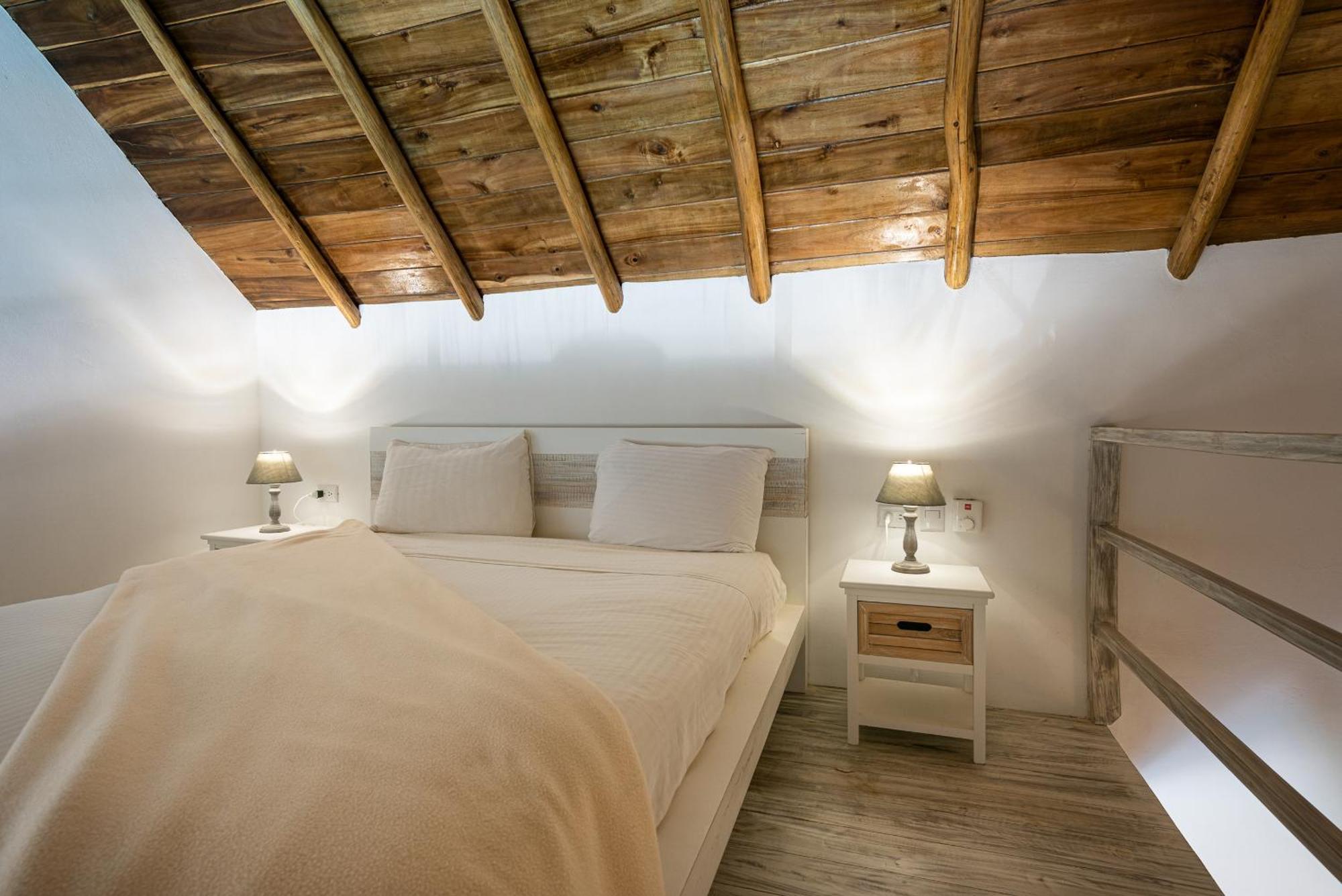 Takuma Boutik Hotel Лас Терренас Экстерьер фото